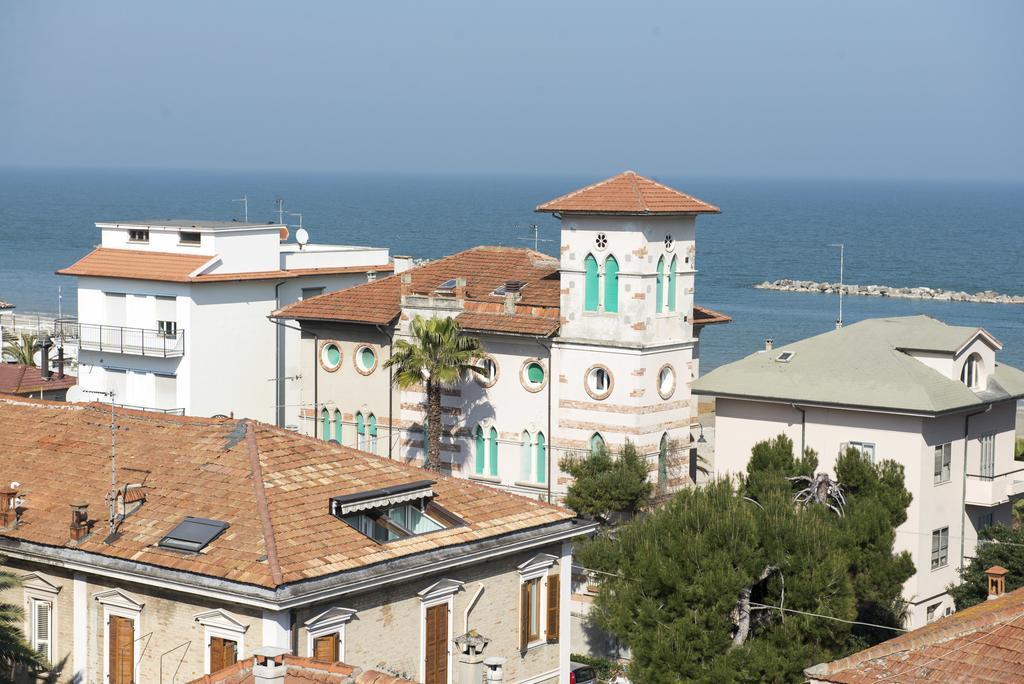 Hotel Gabbiano Porto San Giorgio Dış mekan fotoğraf