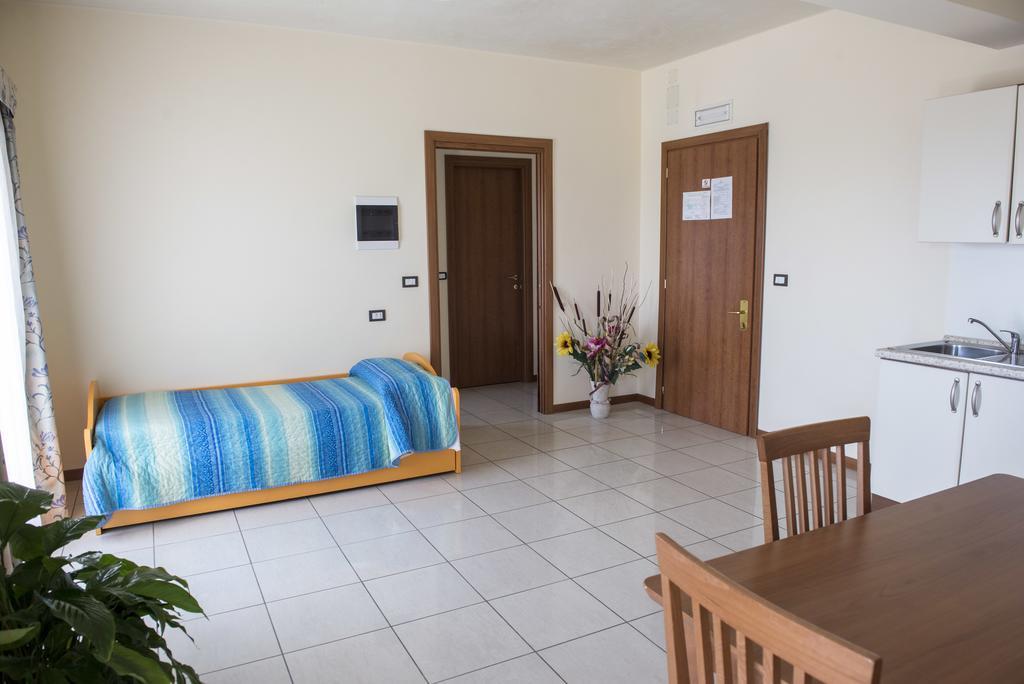Hotel Gabbiano Porto San Giorgio Dış mekan fotoğraf